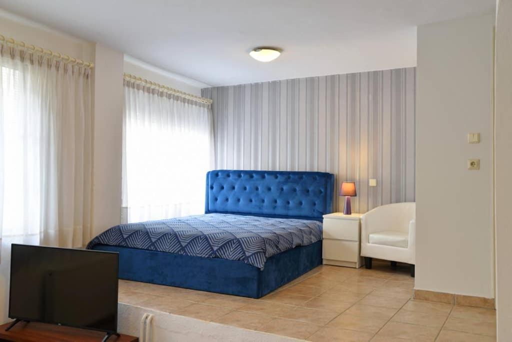 A Modern Bright Studio In The Center Of Kastoria Exterior foto