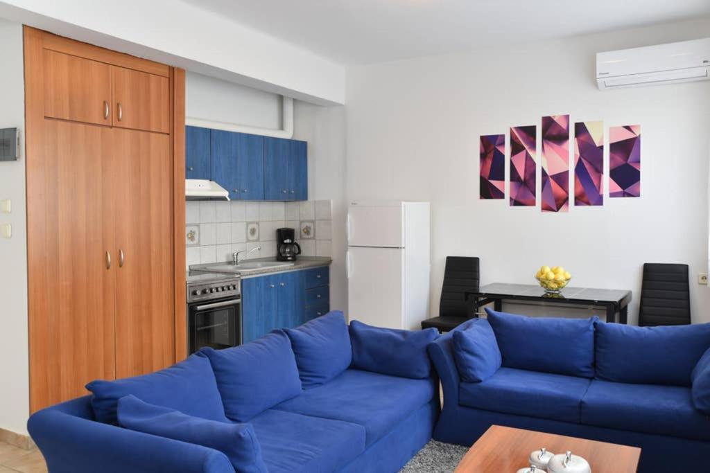A Modern Bright Studio In The Center Of Kastoria Exterior foto